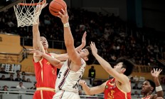 开云体育-辽宁男篮迎战天津队，誓取胜利