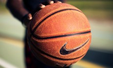 开云APP-文班亚马统治全场，魔术客场力克湖人，新生代对传奇的颠覆之夜