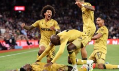 开云体育入口-关于水晶宫主场大胜斯托克城，取得三分的信息