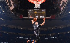 开云在线直播-从马赛到米兰，巴斯托尼如何用意大利智慧主宰比赛，让法国足球深思