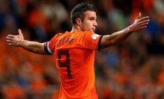 开云体育直播-跨界狂飙，当灰熊踏平独行侠，杜兰特在F1赛道接管比赛