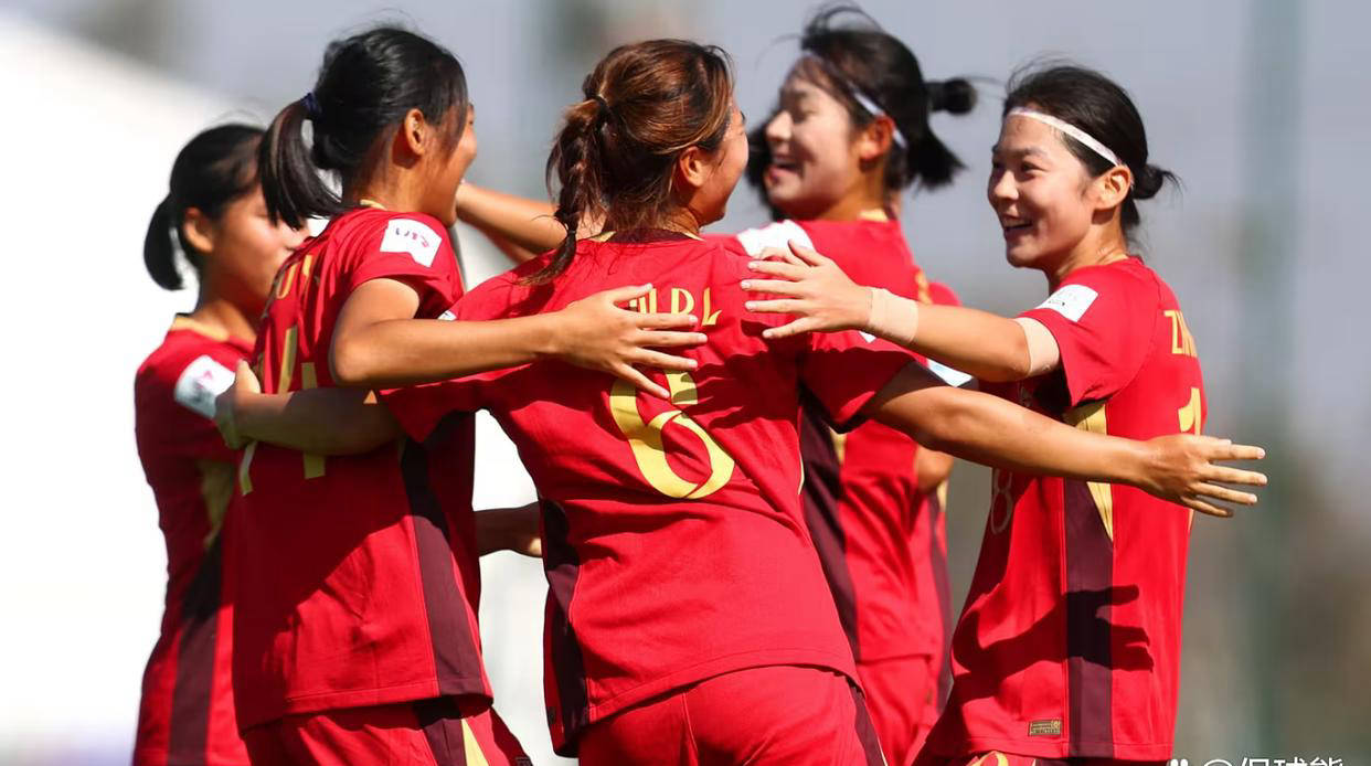 亚洲女足比赛：朝鲜队连胜晋级半决赛