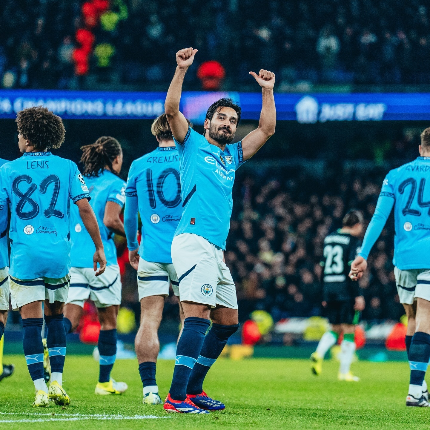 瑞典前锋表现出色被曼城俱乐部青睐