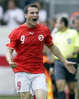 关于法国队与多哥队展开激烈拼杀，强势战平的信息