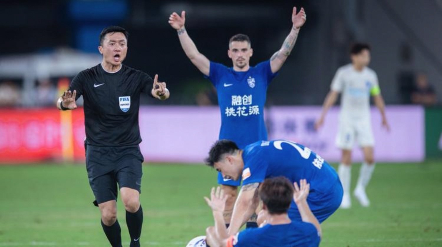 关于武汉三镇客场连败,保级形势严峻的信息 关于武汉三镇客场连败,保级形势严峻的信息