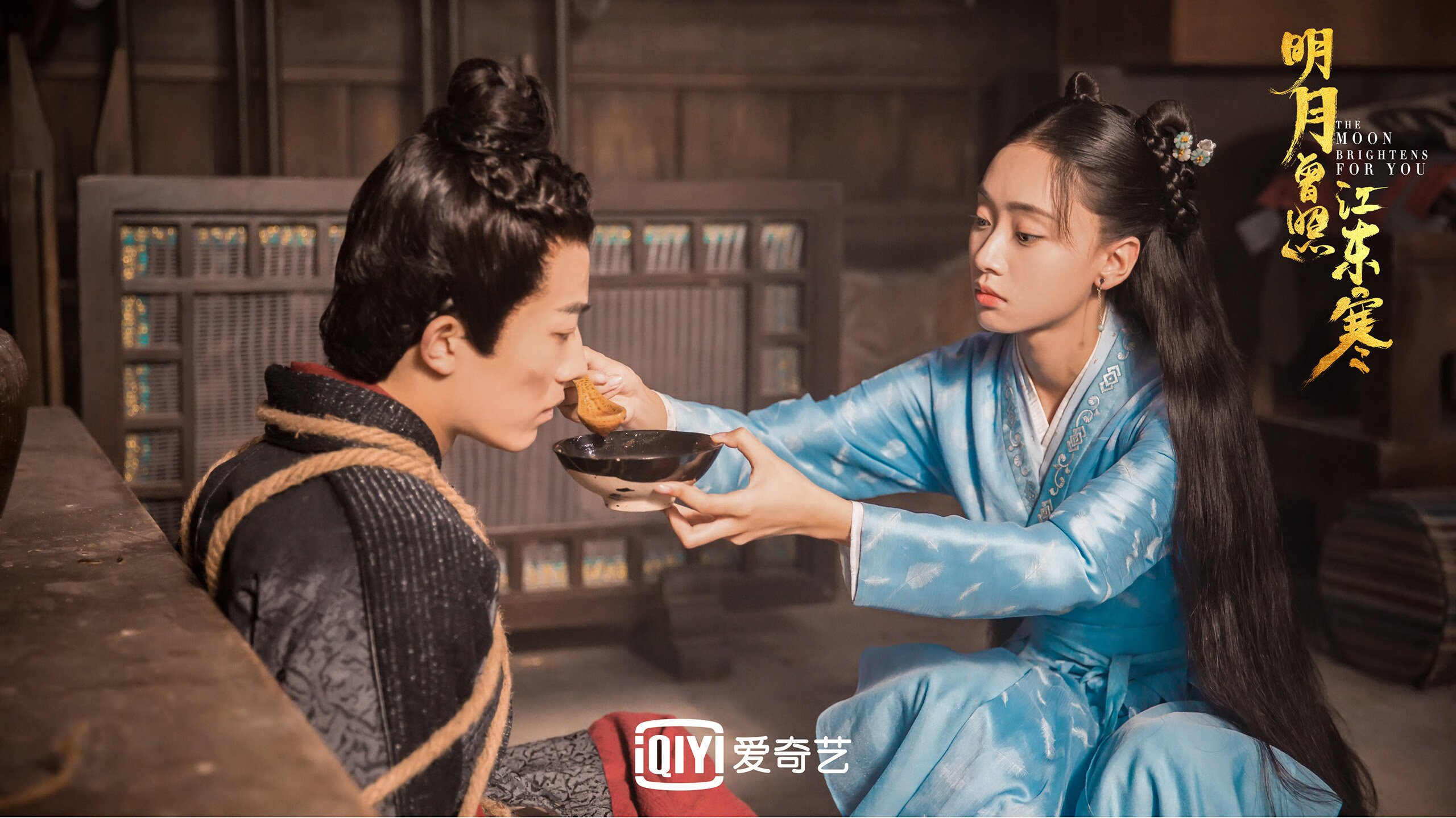 莱奥单骑破云，三狮军团火力全开压制大黄蜂