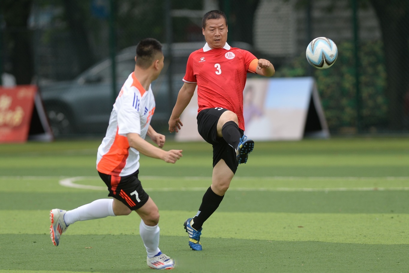 绝佳表现！国内职业足球聚焦赛事精彩的简单介绍