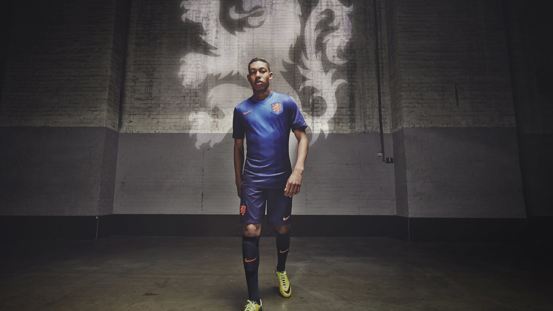 节奏为王！范弗利特掌控全局，广东队连续得分压制上海队