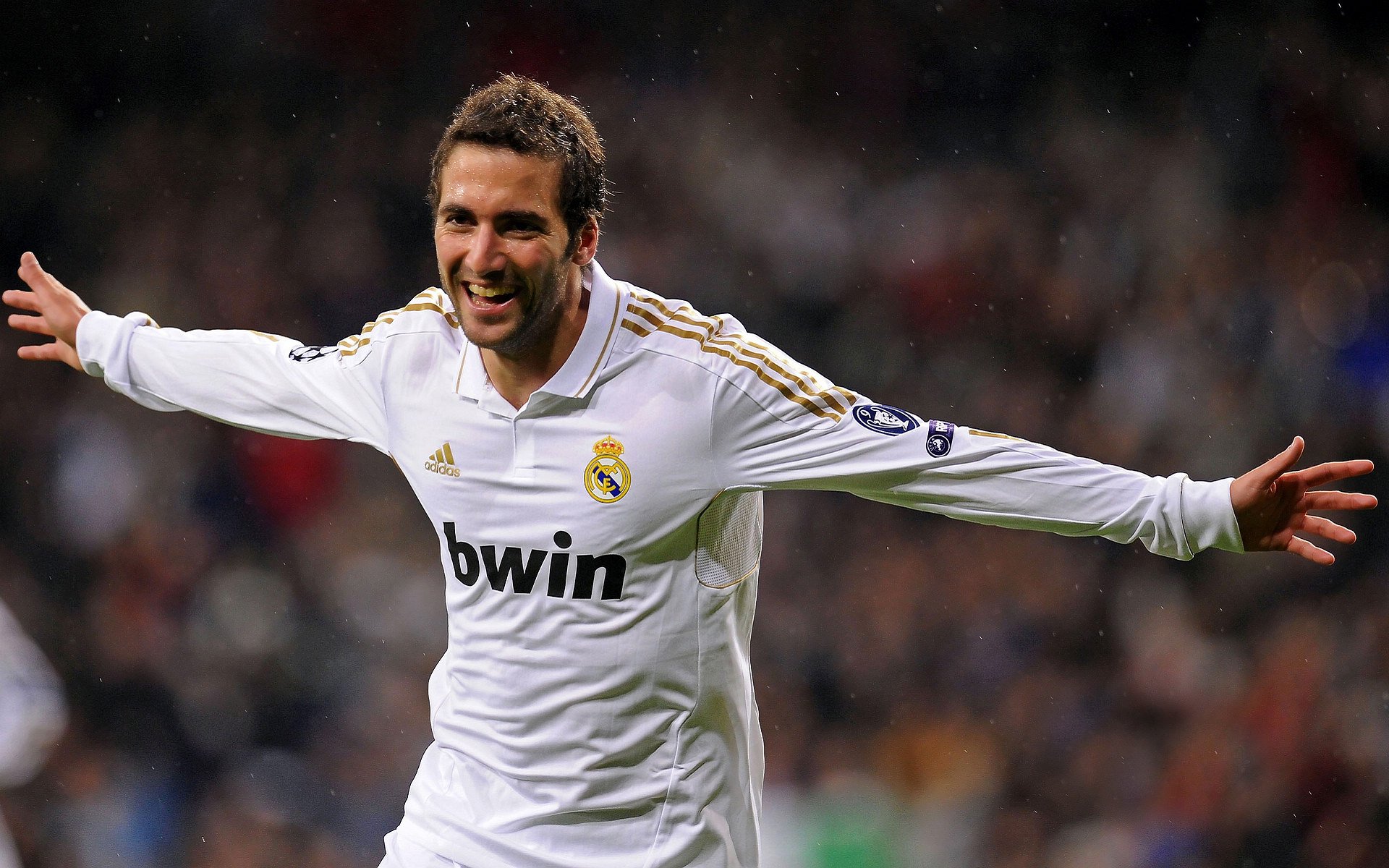 卡塞米罗爆发，厄瓜多尔单节拉开瑞典—南美风暴席卷北欧的战术启示