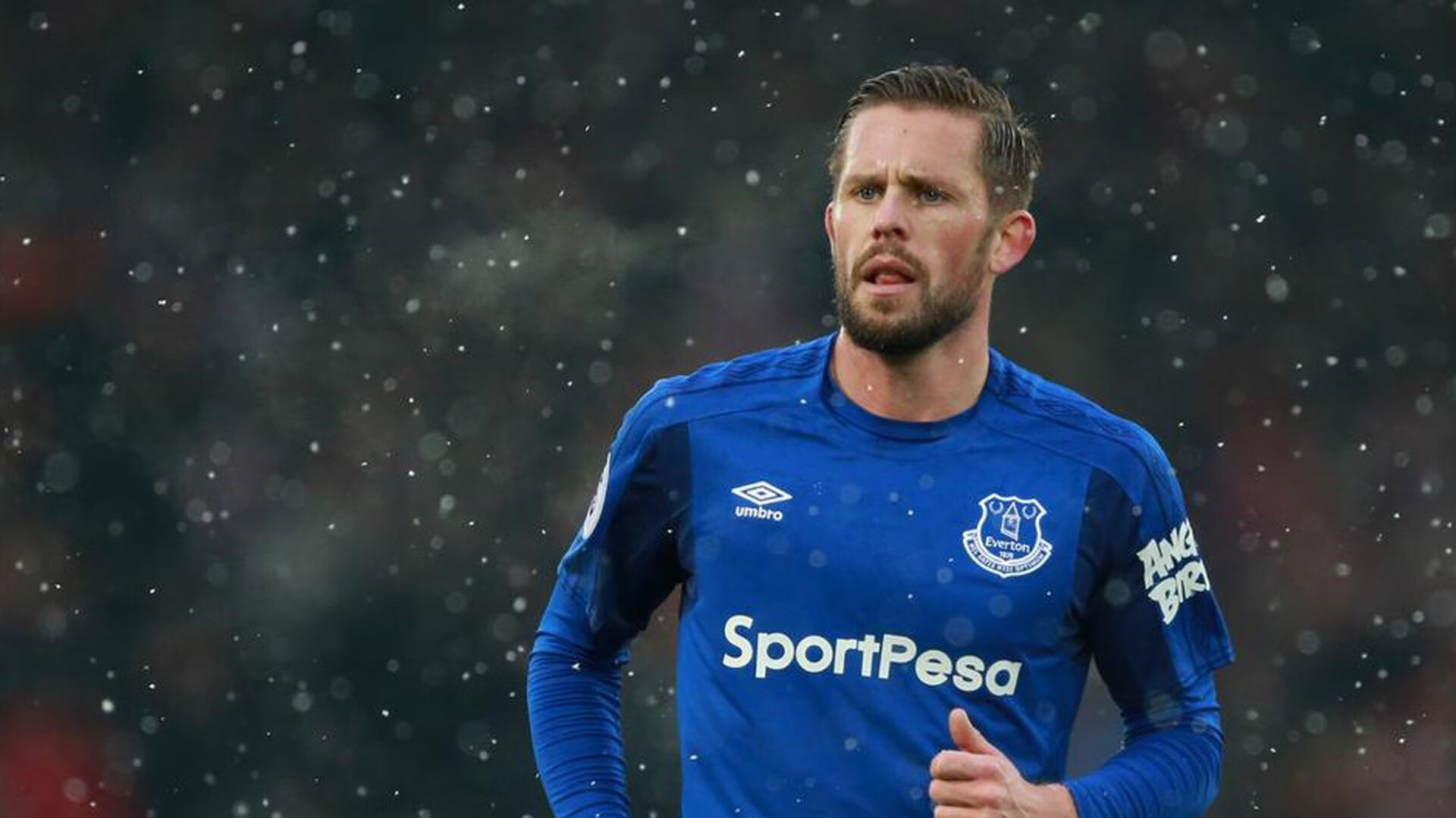 当太阳横扫勇士,孙铭徽惊艳四座,一场跨越篮球世界的双重震撼