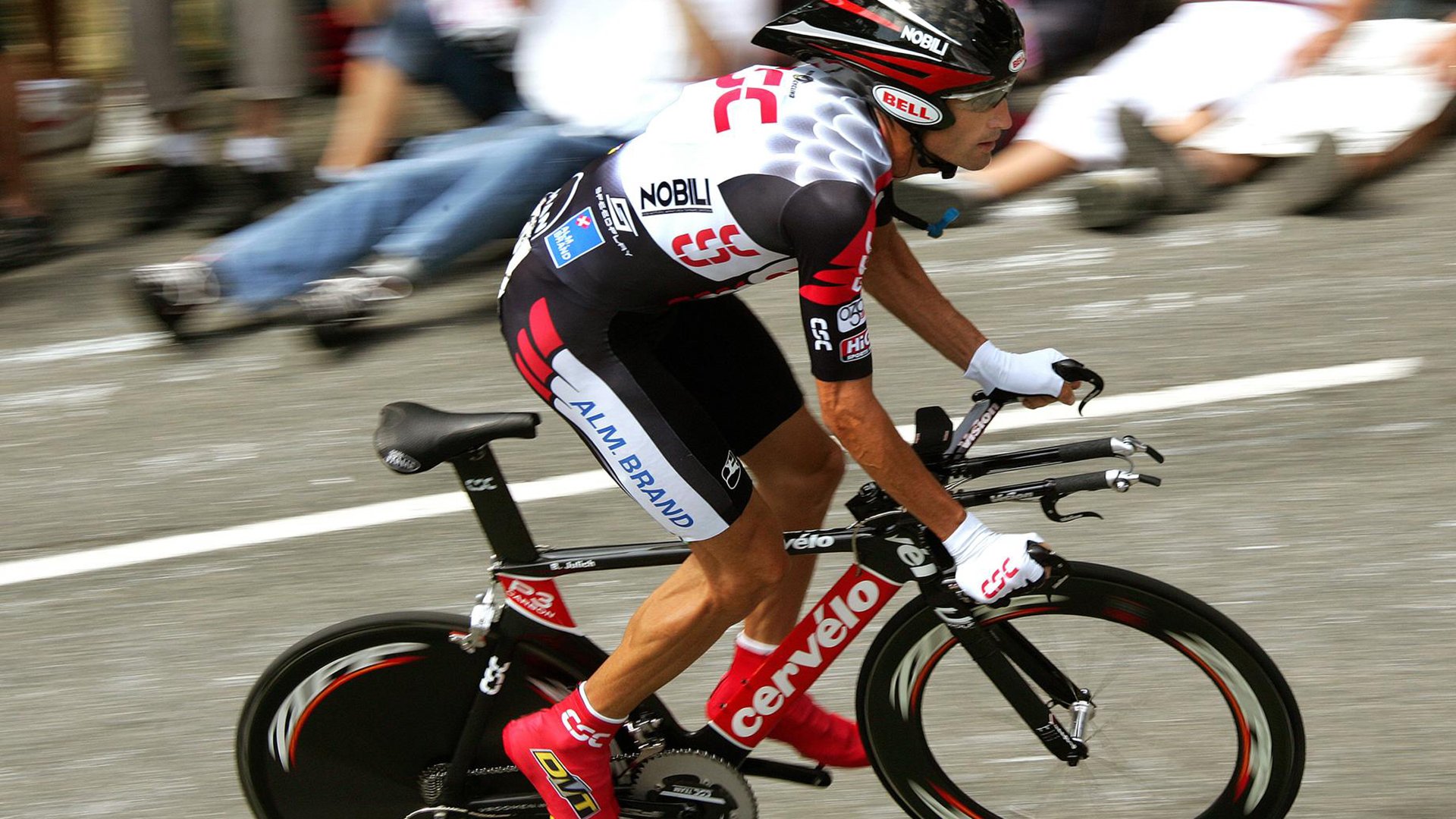 新疆队压哨击败开拓者，小贾伦成为关键先生